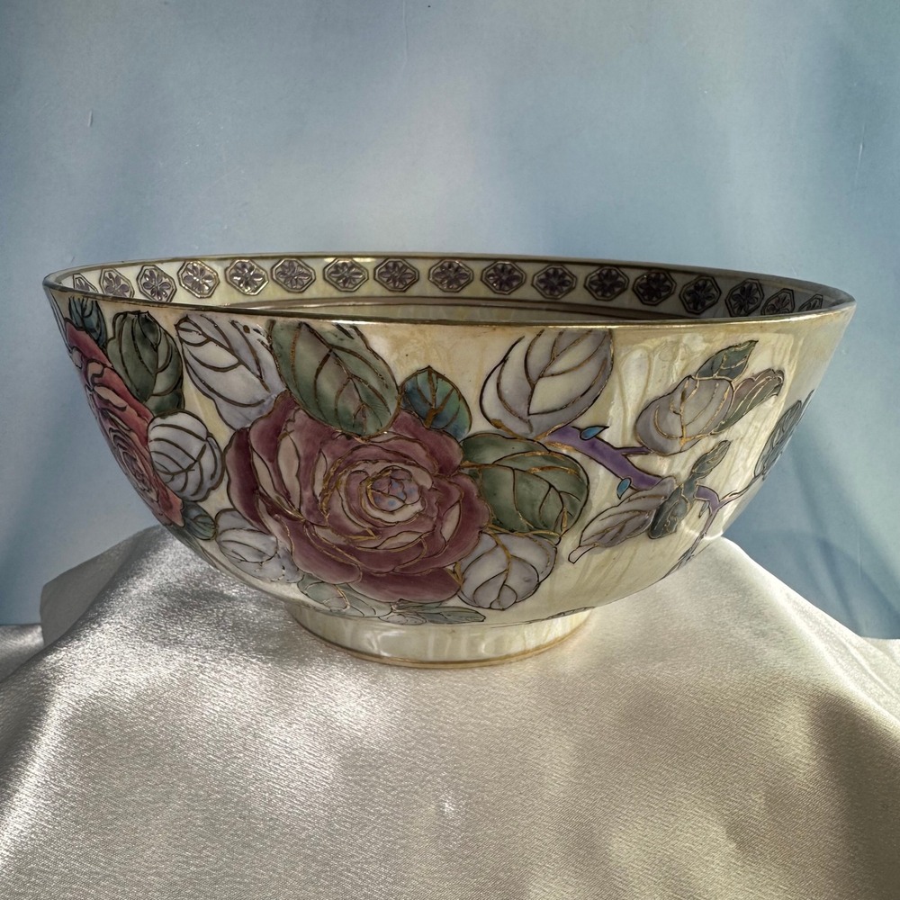 Toyo Decorative Bowl VTG 8" Iridescent Pink Rose Gold Gilt Chinoiserie Decor